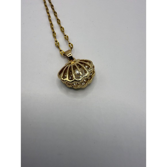 Faux Pearl Rhinestone Shell Pendant Necklace - Picture 2 of 6
